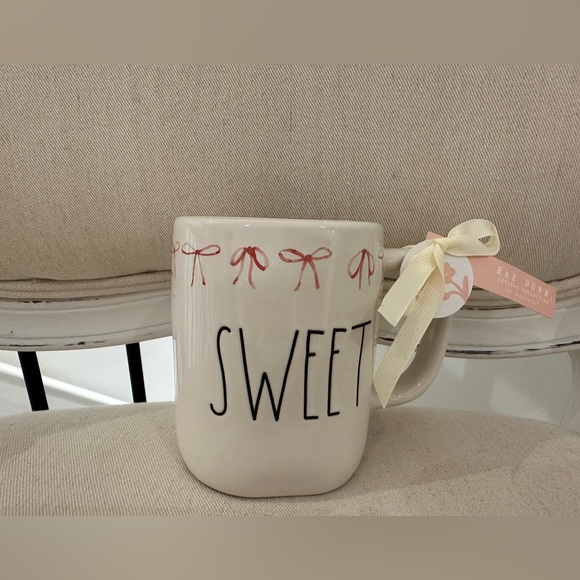 Rae Dunn NWT Sweet Ceramic Mug with Pink Bows - Picture 9 of 9
